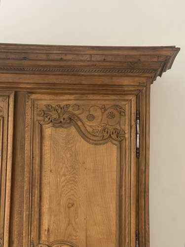 Antique French oak armoire linen press