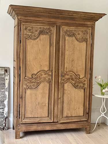 Antique French oak armoire linen press