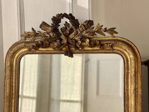 Antique French gilt Louis XVI mirror