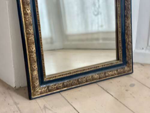 Small antique French gilt mirror