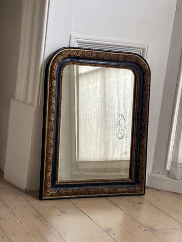 Small antique French gilt mirror